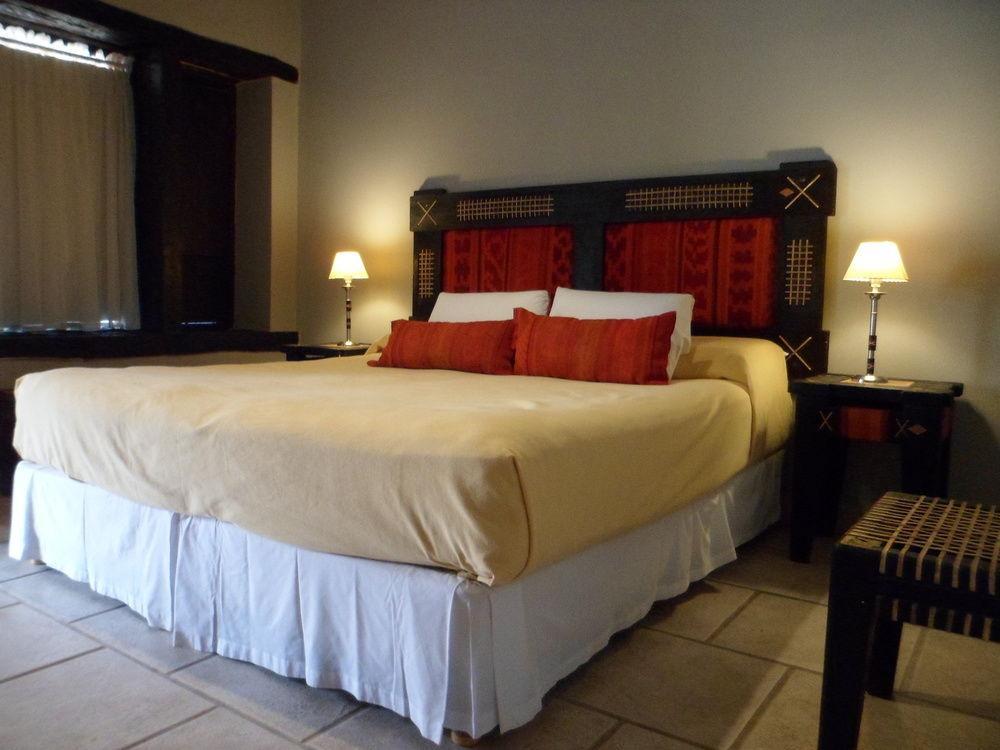 Terrazas De La Posta Hotell Purmamarca Exteriör bild